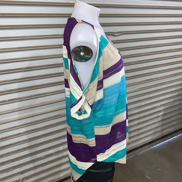 Lush striped cold shoulder shirt sleeve sweater - Picture 6 of 8